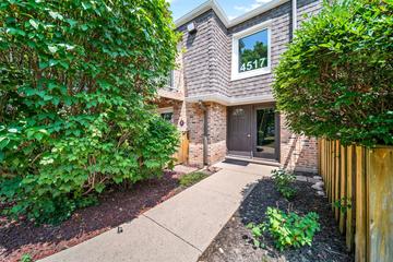 4517 Kings Walk Dr. #1C, Rolling Meadows, IL 60008