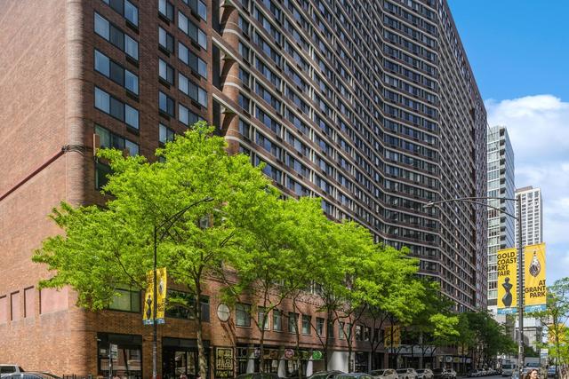 211 E Ohio St. #908, Chicago, IL 60611