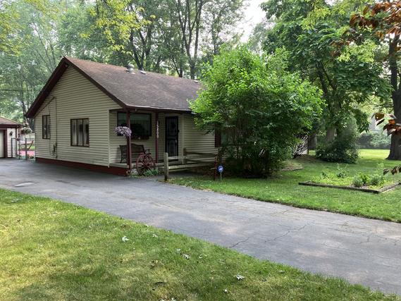 New Homes on 1+ Acres For Sale This Week in South Holland: June 21st to June 27th