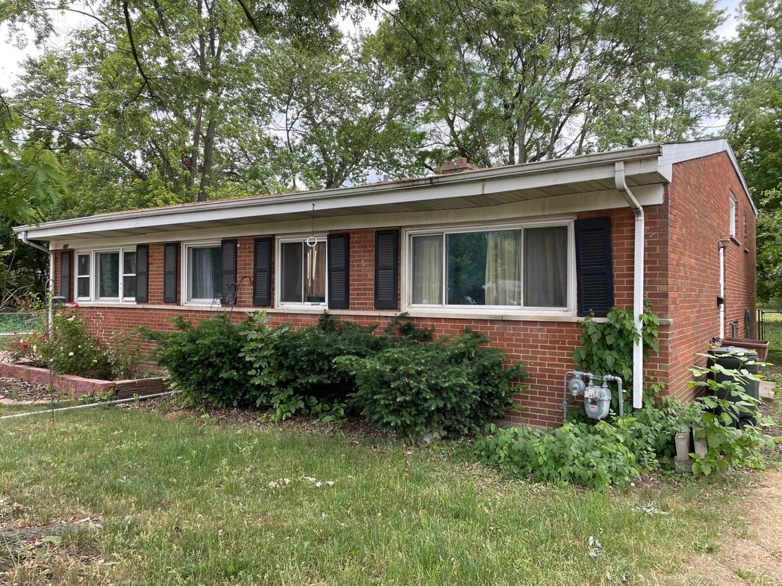 404 N Fulton Ave., Villa Park, IL 60181