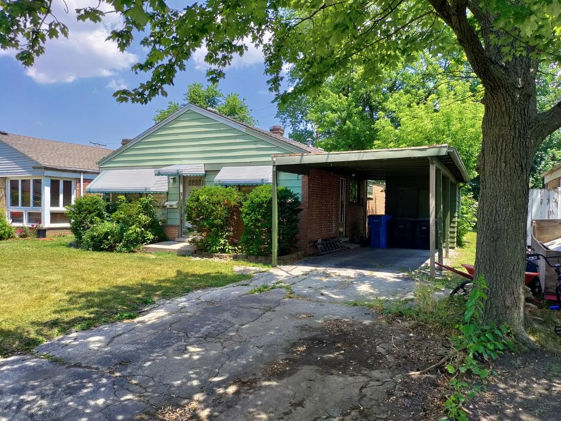 8437 S Kilbourn Ave., Chicago, IL 60652