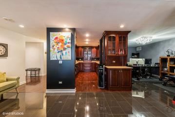 44 N Vail Ave. #415, Arlington Heights, IL 60005