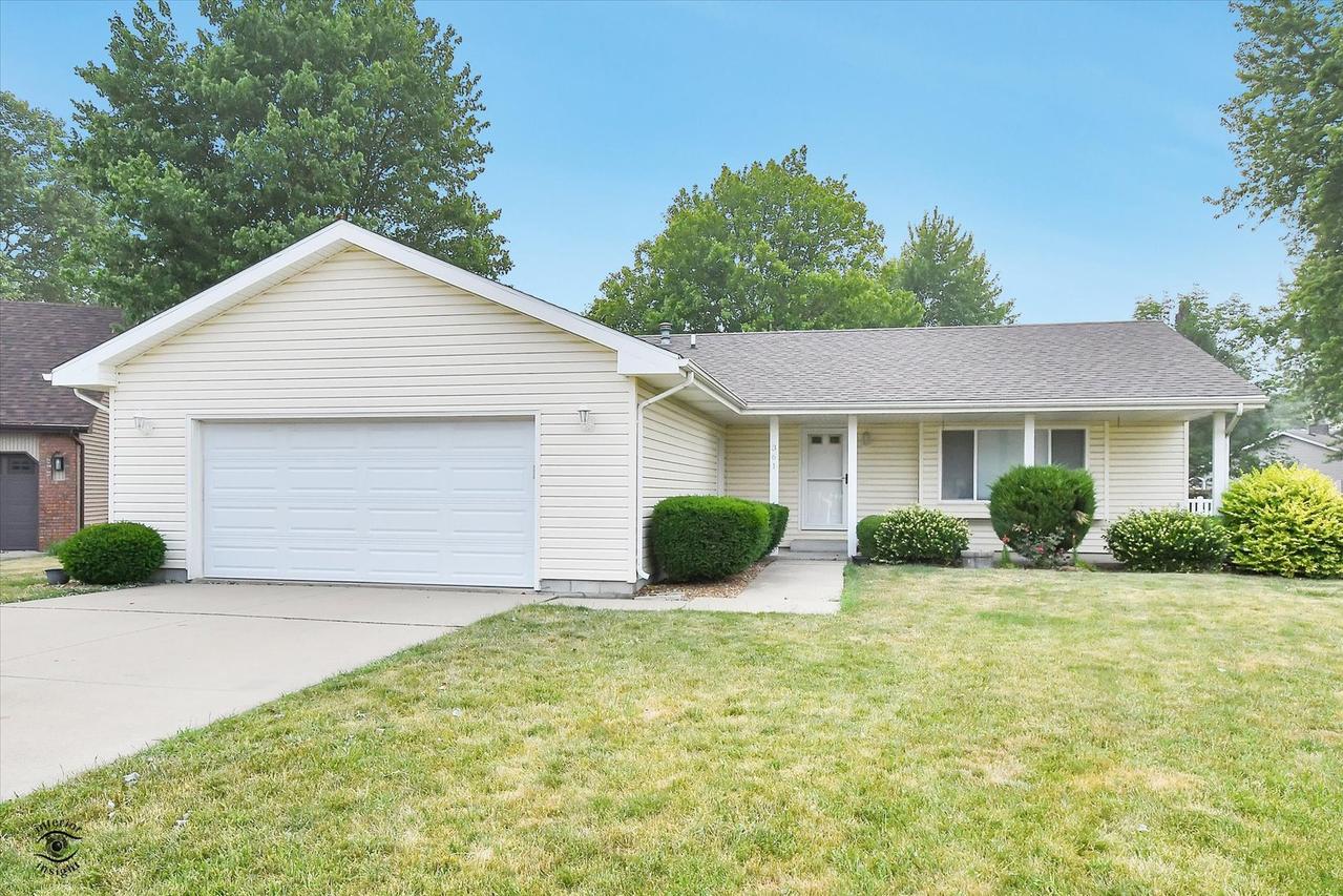 361 Princeton Ave., Bourbonnais, IL 60914