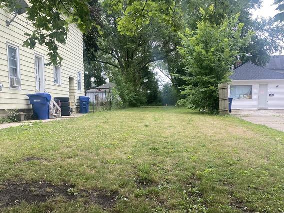 1008 Market St., Dekalb, IL 60115