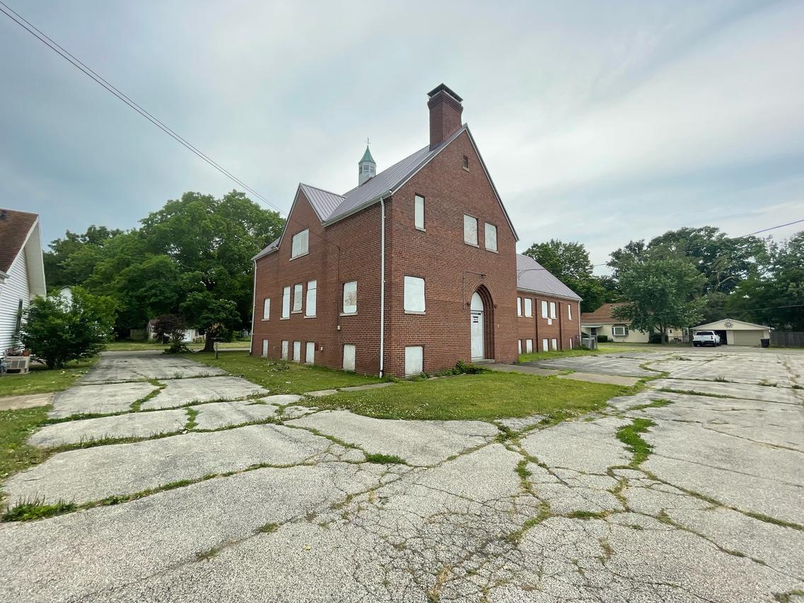 511 Bensyl Ave., Danville, IL 61832