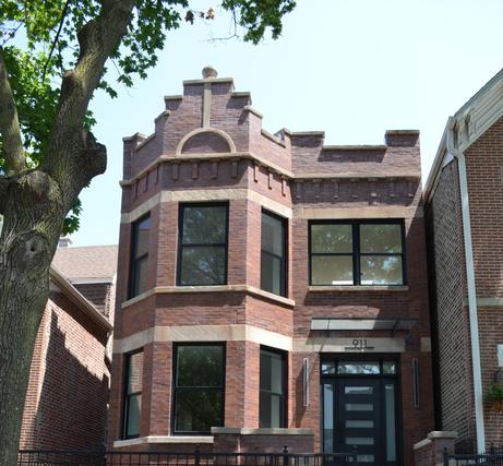 911 N Richmond St., Chicago, IL 60622