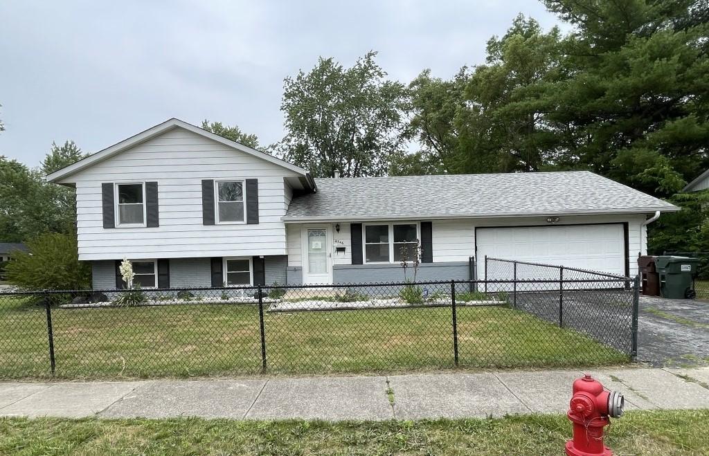 4346 Arlington Dr., Richton Park, IL 60471