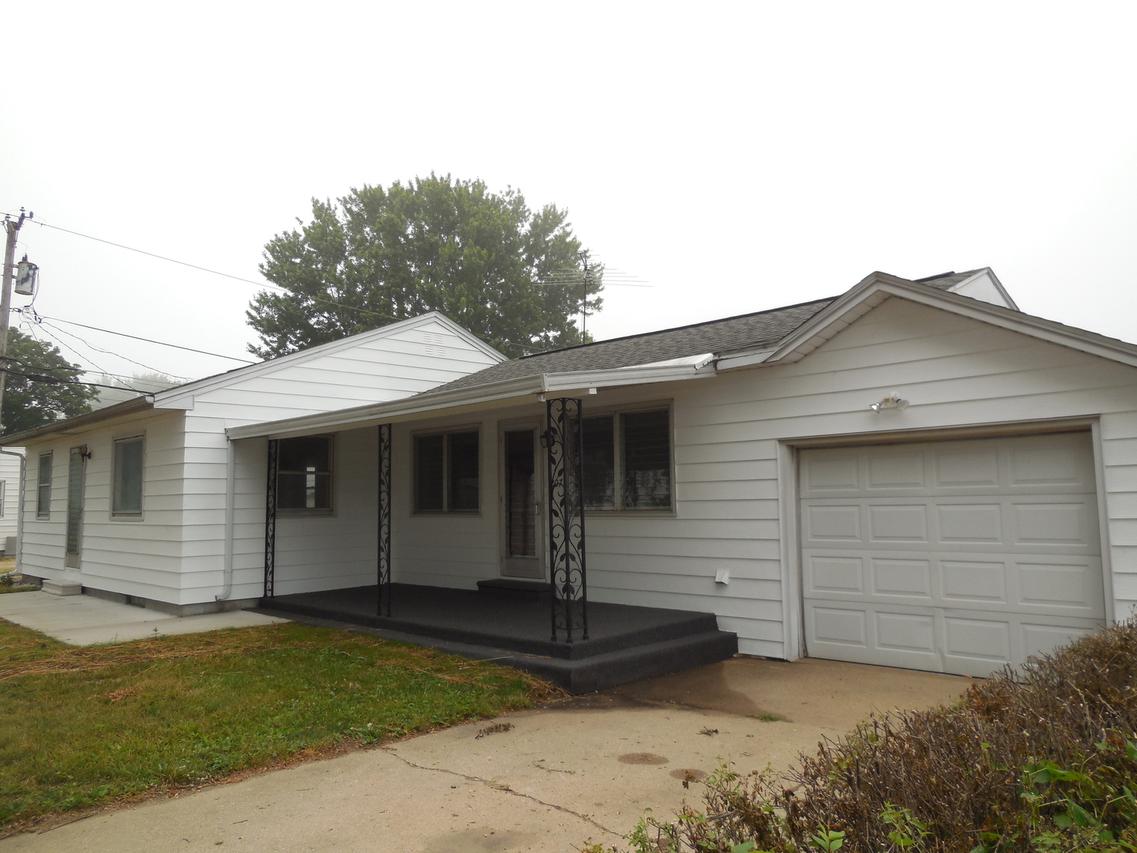1207 Mulnix St., Rock Falls, IL 61071