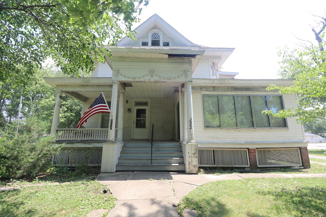 222 N Pritchett St., Niantic, IL 62551