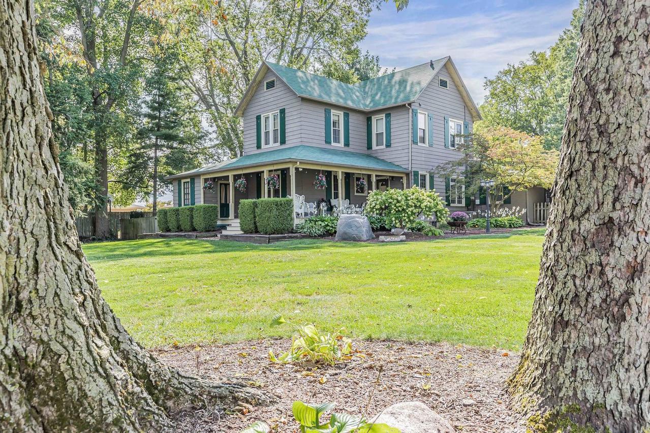 801 S Vine St., Urbana, IL 61801