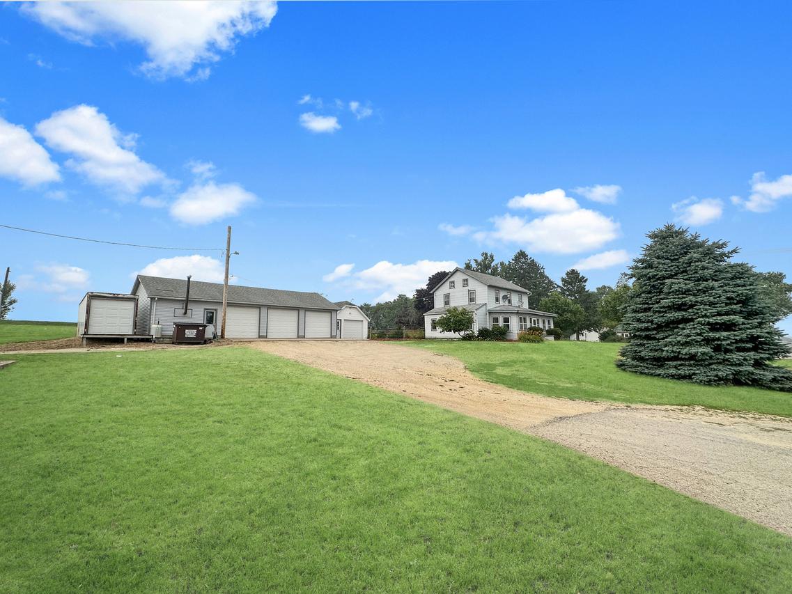 1288 W Mcconnell Rd., Freeport, IL 61032