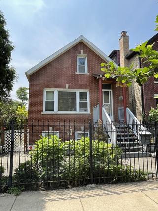 2039 W Huron St., Chicago, IL 60612