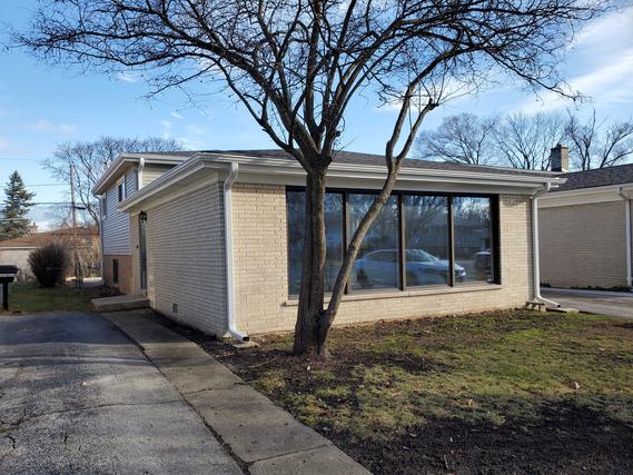 542 Laramie Ave., Wilmette, IL 60091