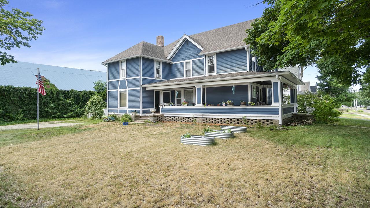 301 W Main St., Morrison, IL 61270