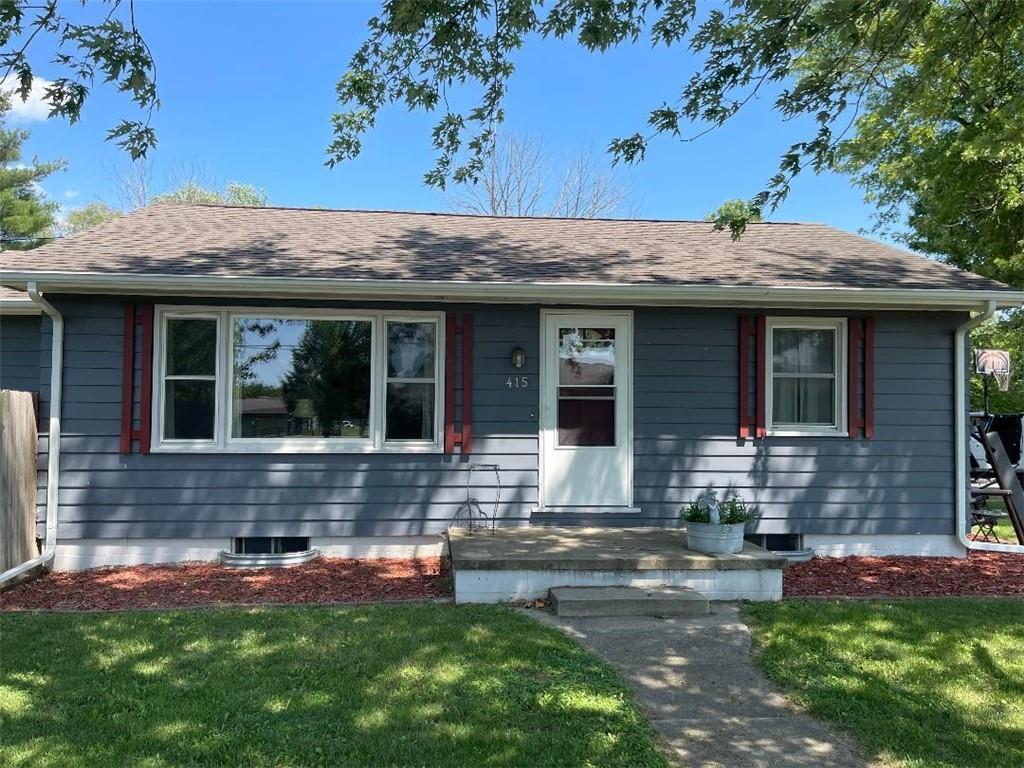 415 S Hickory St., Shelbyville, IL 62565