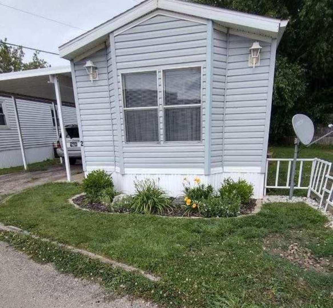2830 4th St. #2, Peru, IL 61354
