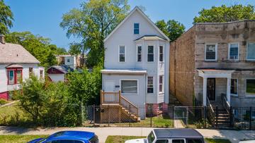 7141 S Greenwood Ave., Chicago, IL 60619