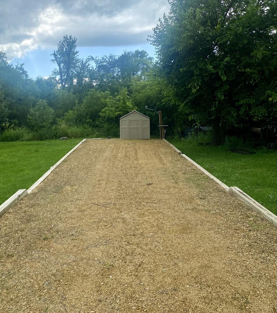 29/19 Woodhaven Dr., Sublette, IL 61367