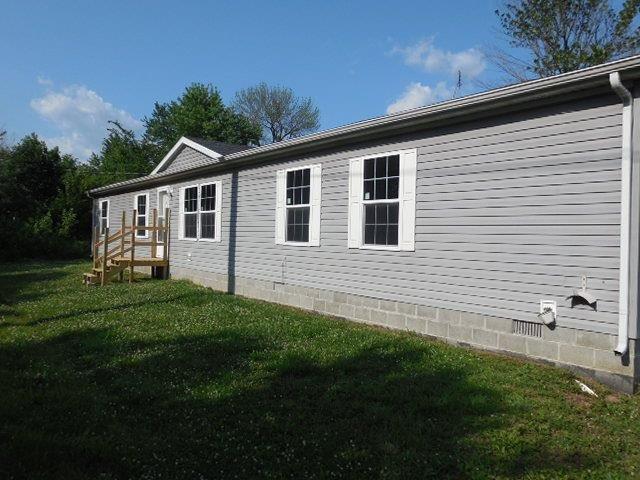 100 W Main St., West Liberty, IL 62475