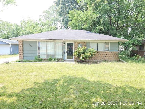 355 Blackhawk Dr., Park Forest, IL 60466