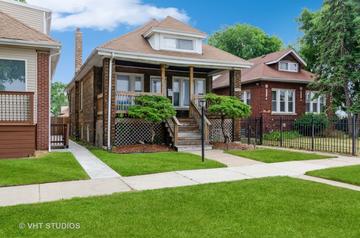 8025 S Ridgeland Ave., Chicago, IL 60617