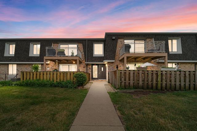 4619 Kings Walk Dr. #2B, Rolling Meadows, IL 60008