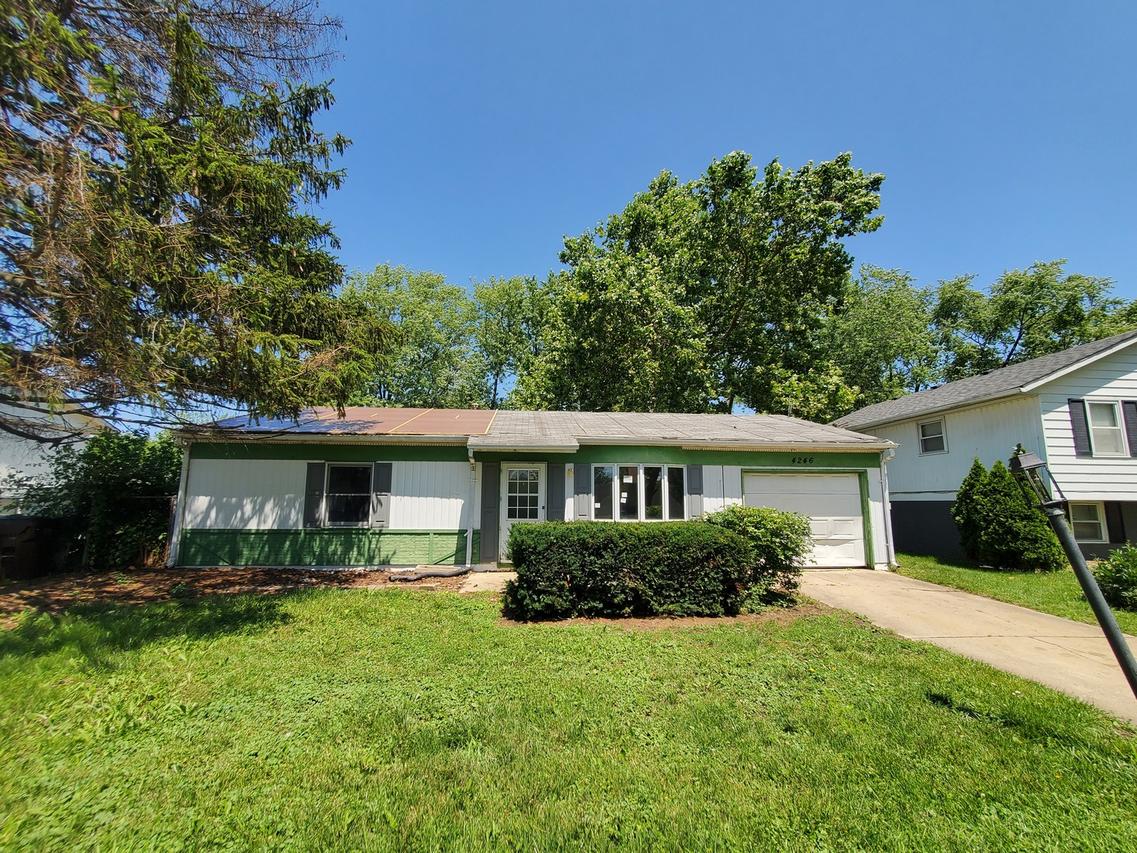 4246 Greenbrier Ln., Richton Park, IL 60471
