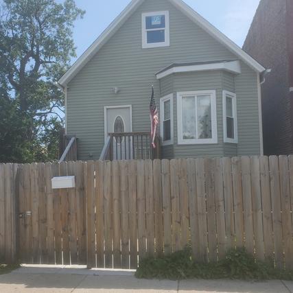 5621 S Racine Ave., Chicago, IL 60636