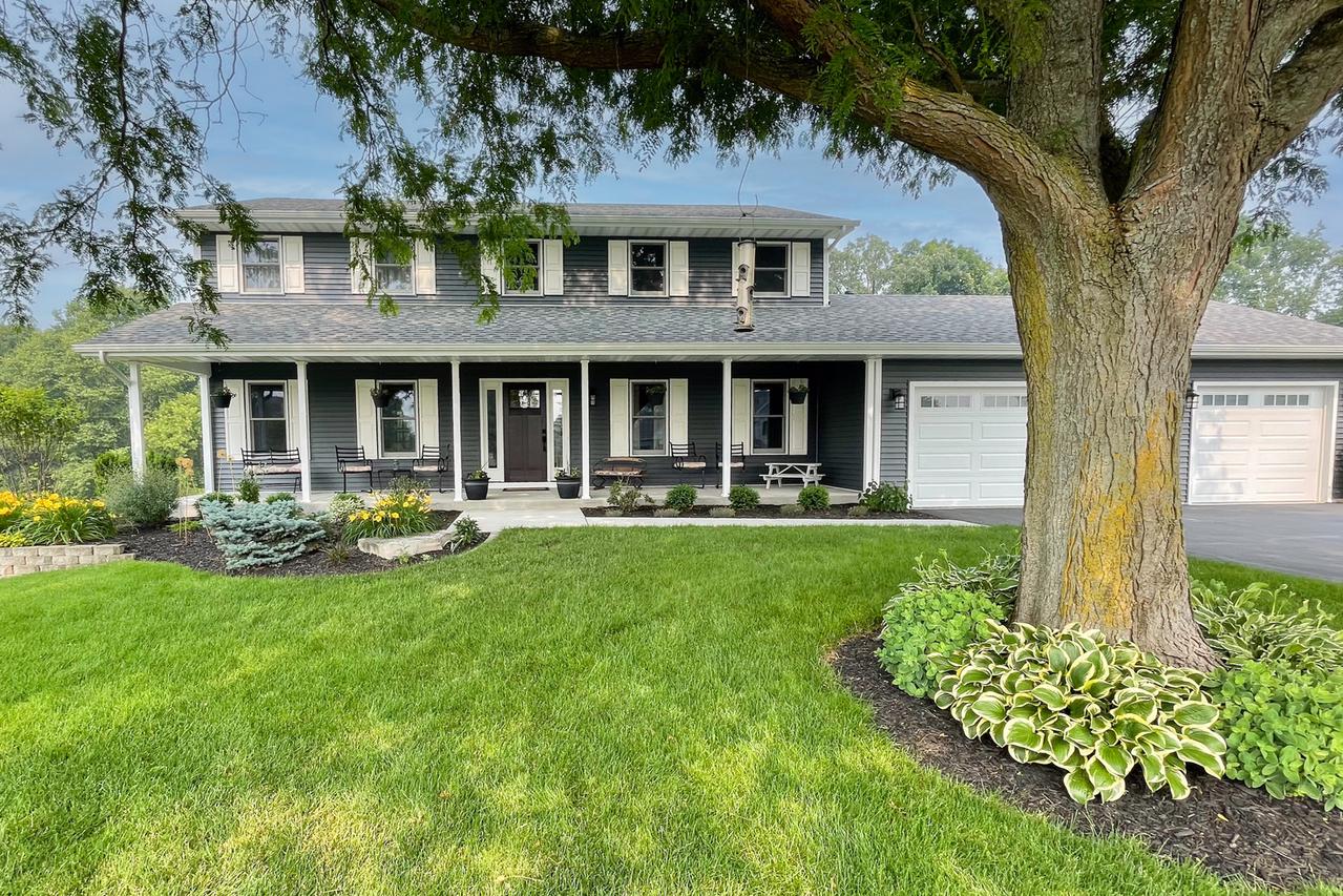 12293 Whispering Winds Dr., Roscoe, IL 61073