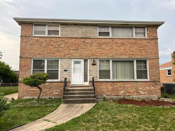 1017 E 161st Pl., South Holland, IL 60473