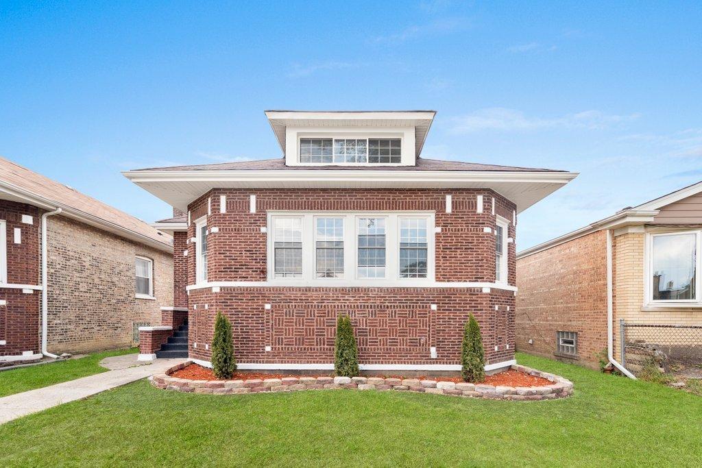 8322 S Hermitage Ave., Chicago, IL 60620