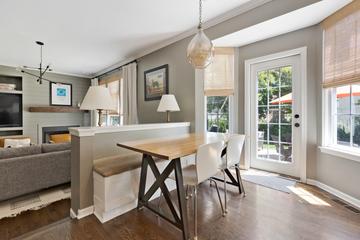 1222 Cortland Ln., Wauconda, IL 60084