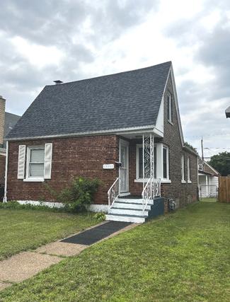 10742 S Avenue M, Chicago, IL 60617