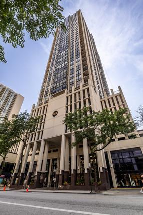 1122 N Clark St. #2701, Chicago, IL 60610
