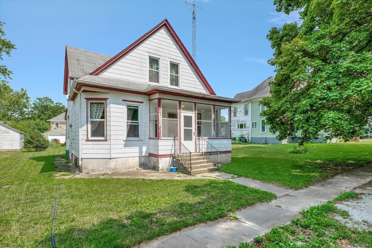 205 N Green St., Melvin, IL 60952