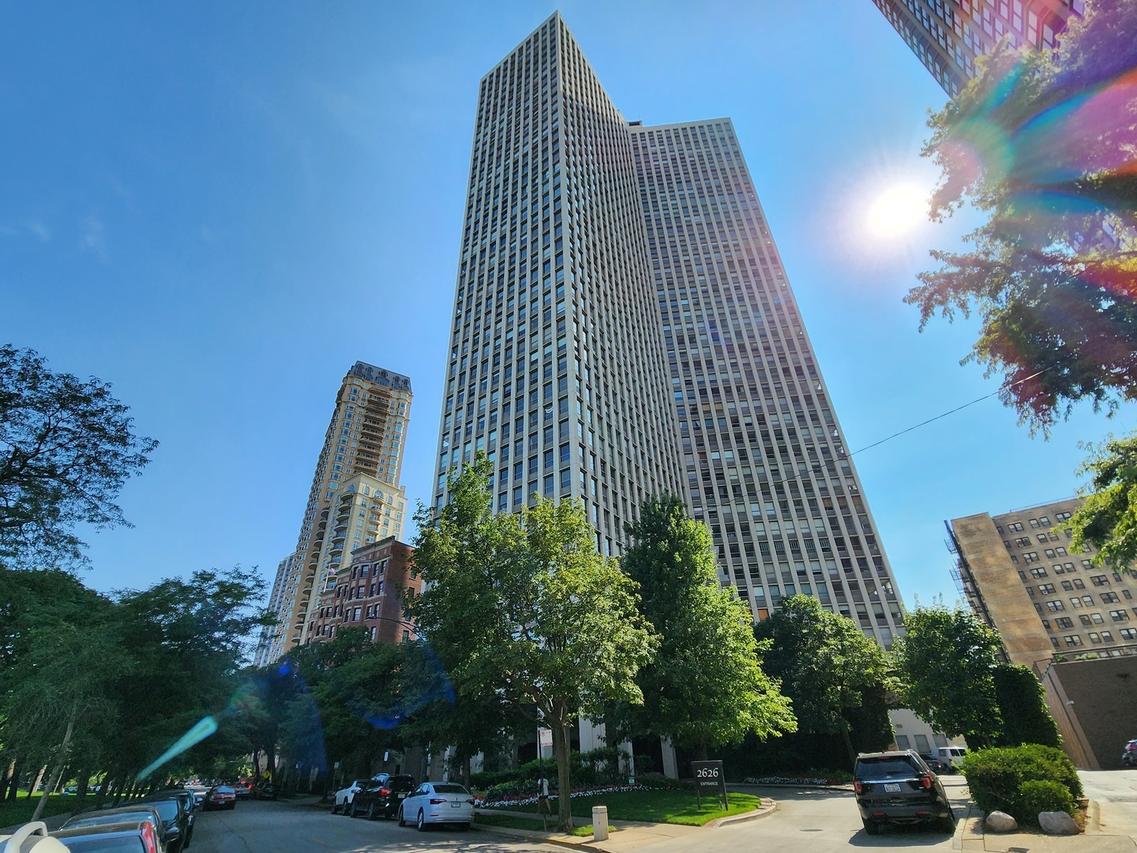 2626 N Lakeview Ave. #609, Chicago, IL 60614