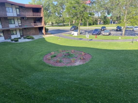 2301 Holiday Ct. #11, Lansing, IL 60438