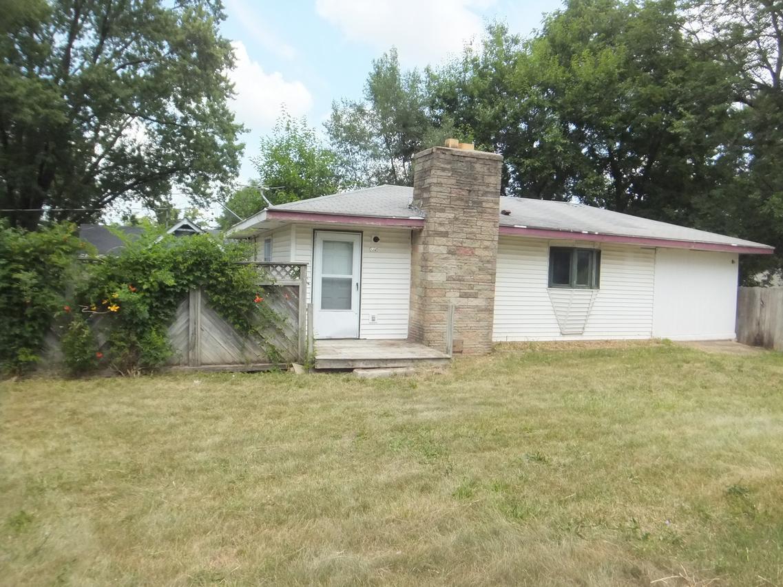 4815 Parkside Ave., Rockford, IL 61101