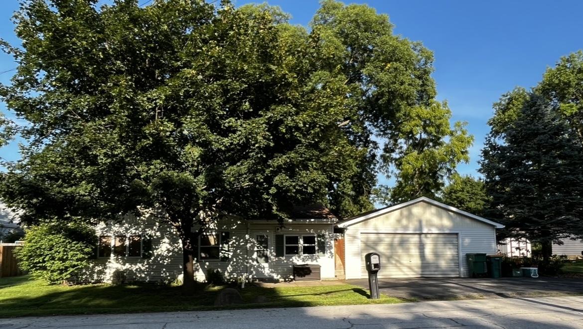 152 S Cash St., Seneca, IL 61360