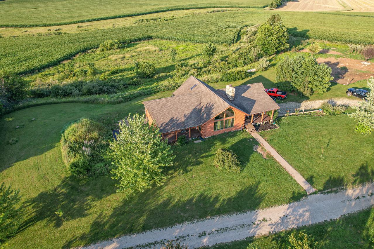 976 Paw Paw Rd., Paw Paw, IL 61353