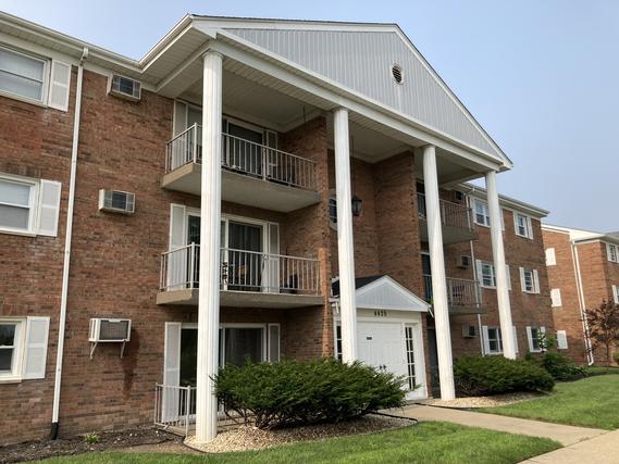 4420 W 111th St. #101, Oak Lawn, IL 60453