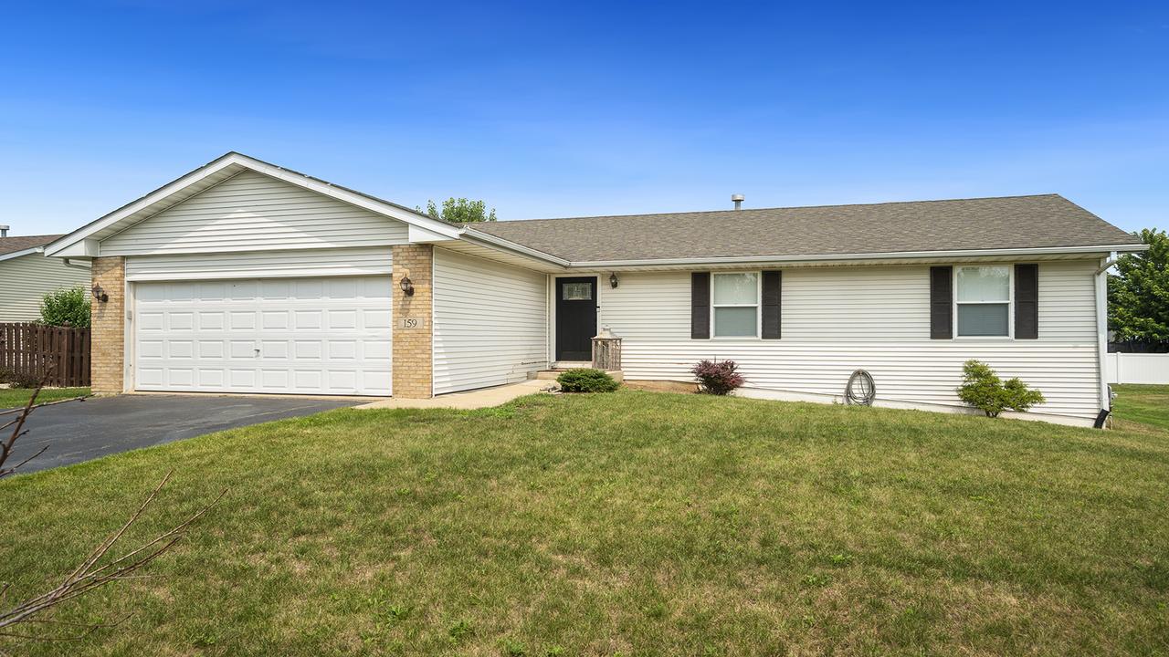 159 Harvest Glenn Dr., Davis Junction, IL 61020