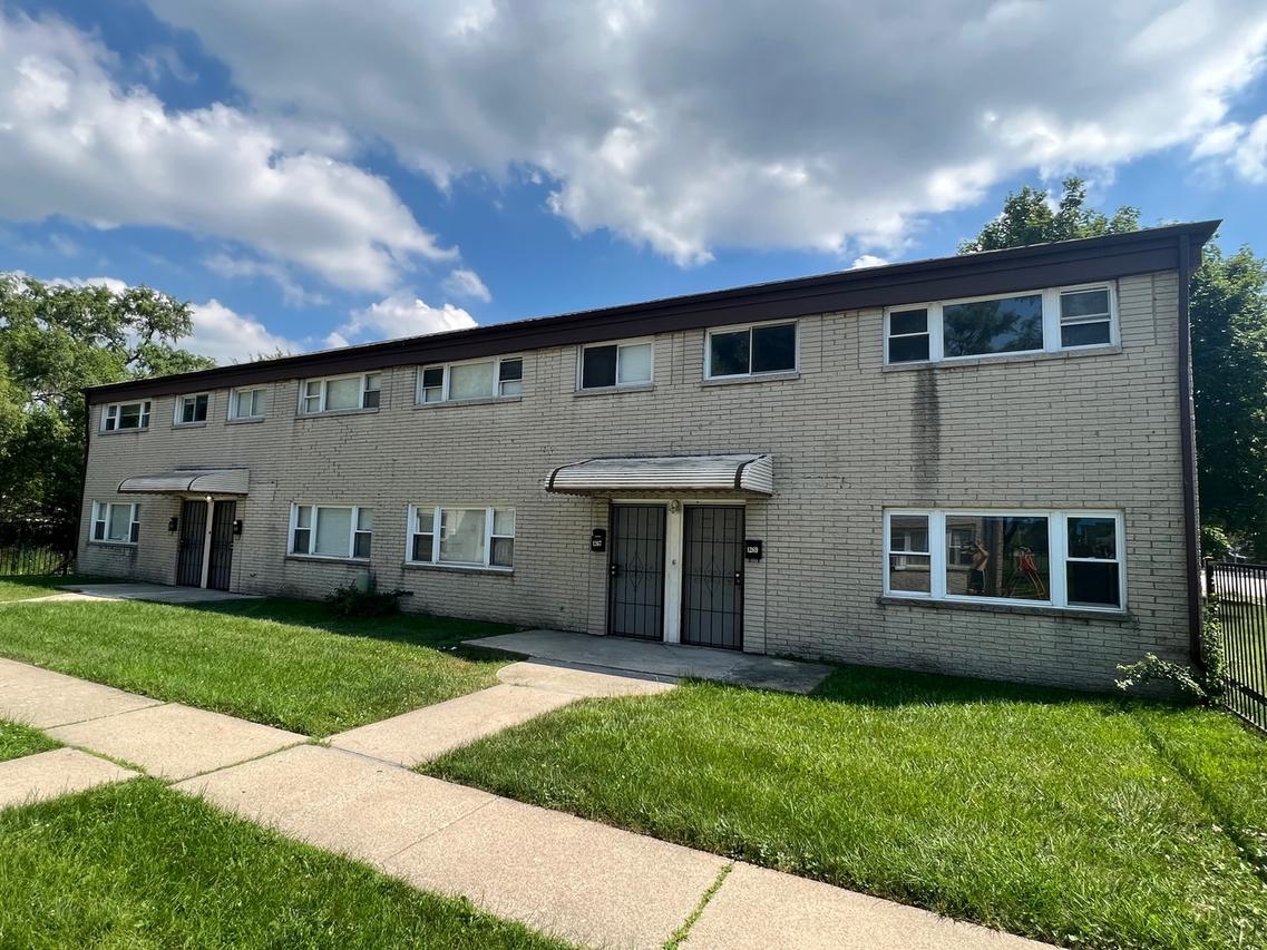 1263 Division St., Chicago Heights, IL 60411