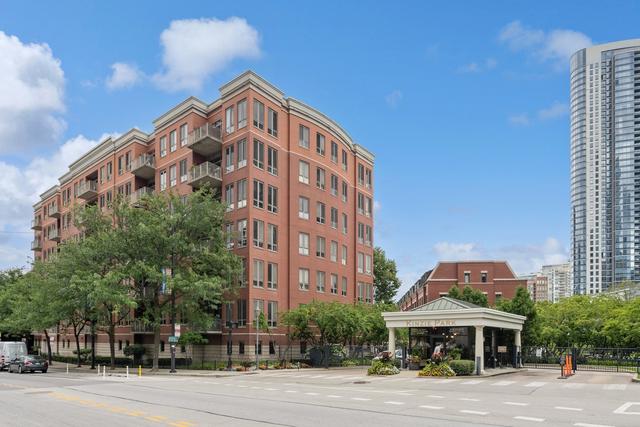 400 N Clinton St. #301, Chicago, IL 60654