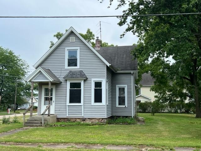 203 Locust St., Marengo, IL 60152