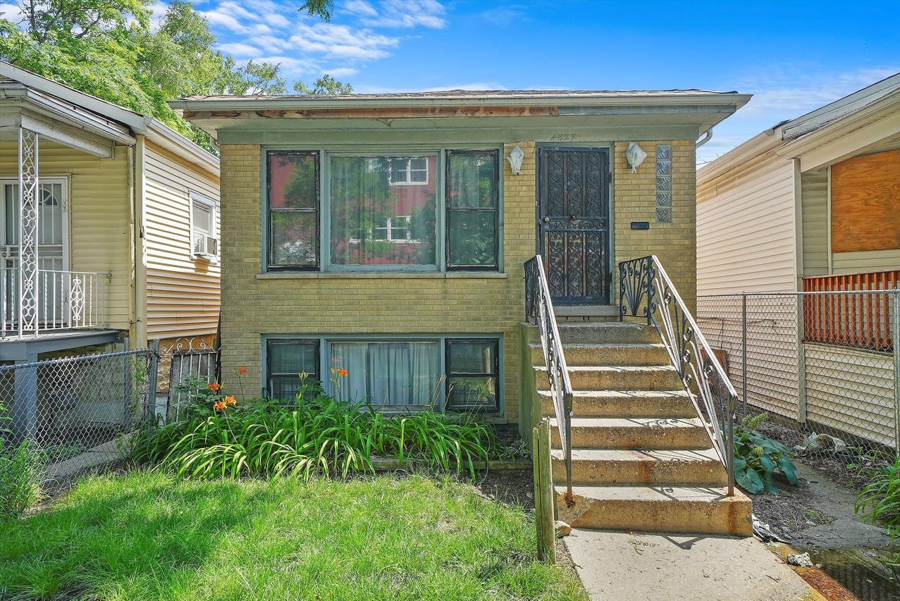 4827 W Ohio St., Chicago, IL 60644
