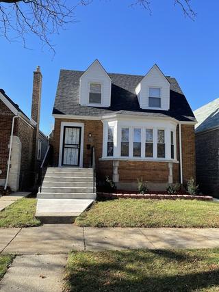 New Homes with a Master Bedroom on the 1st Floor in Auburn Gresham: July 22nd to July 28th