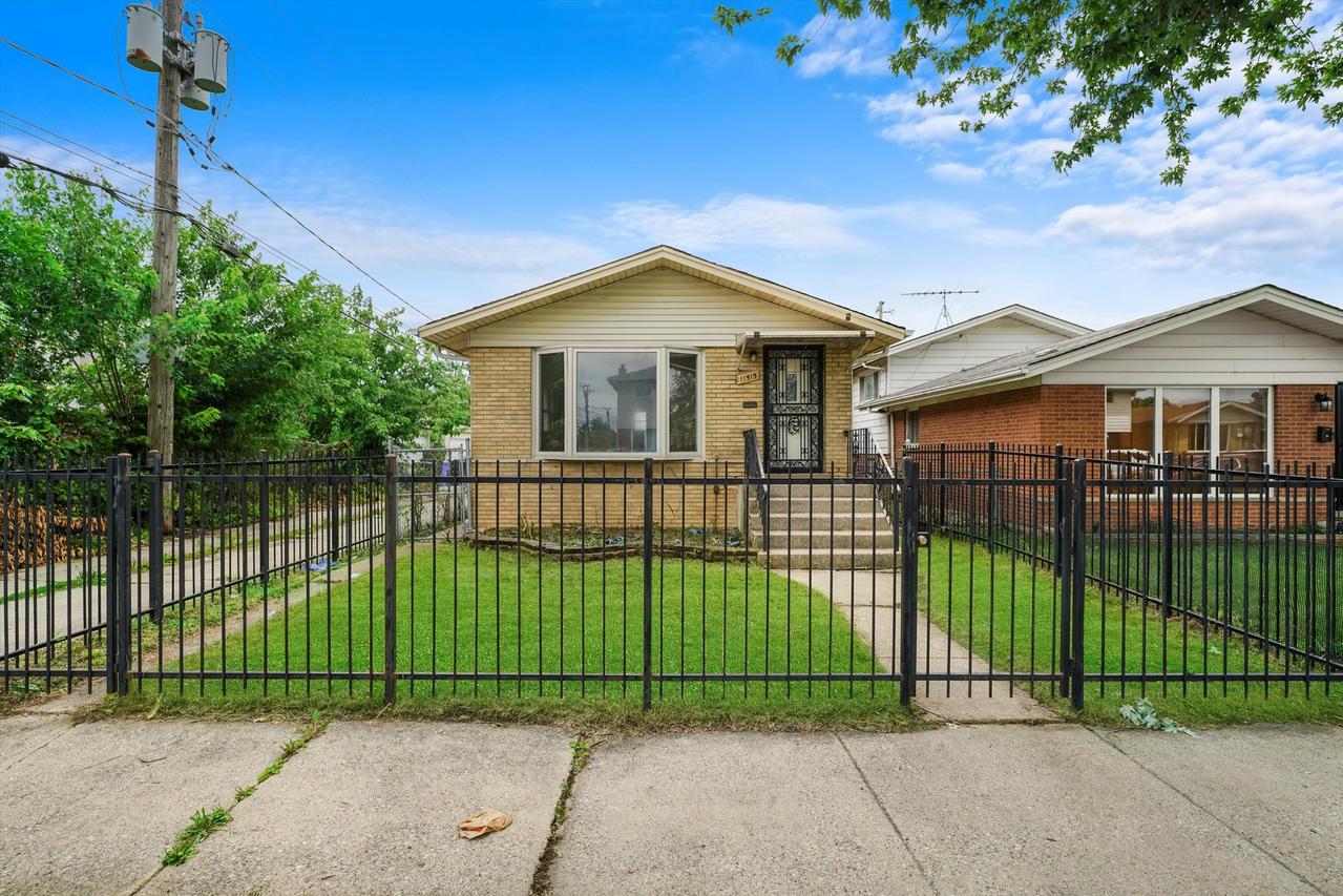 11515 S Aberdeen St., Chicago, IL 60643
