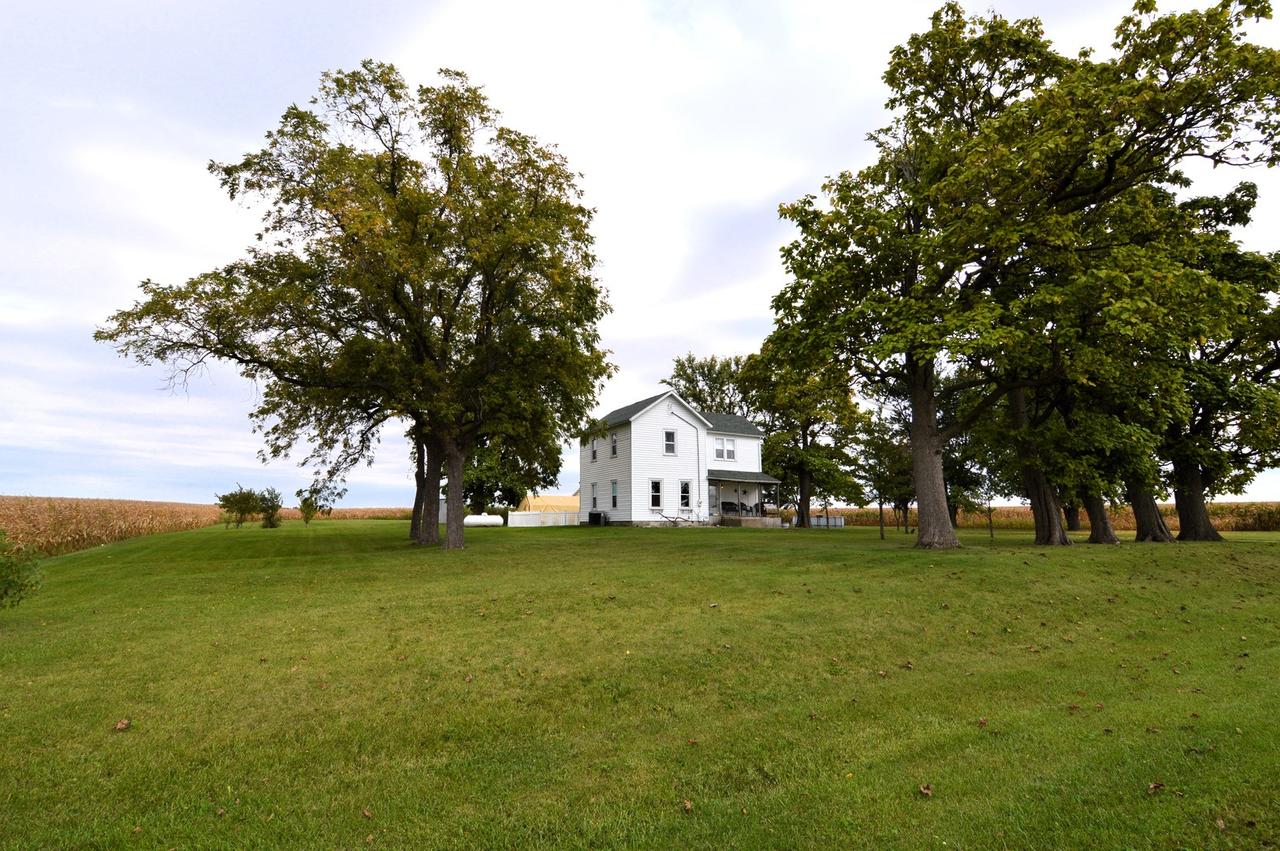 24666 N 2900 East Rd., Emington, IL 60934