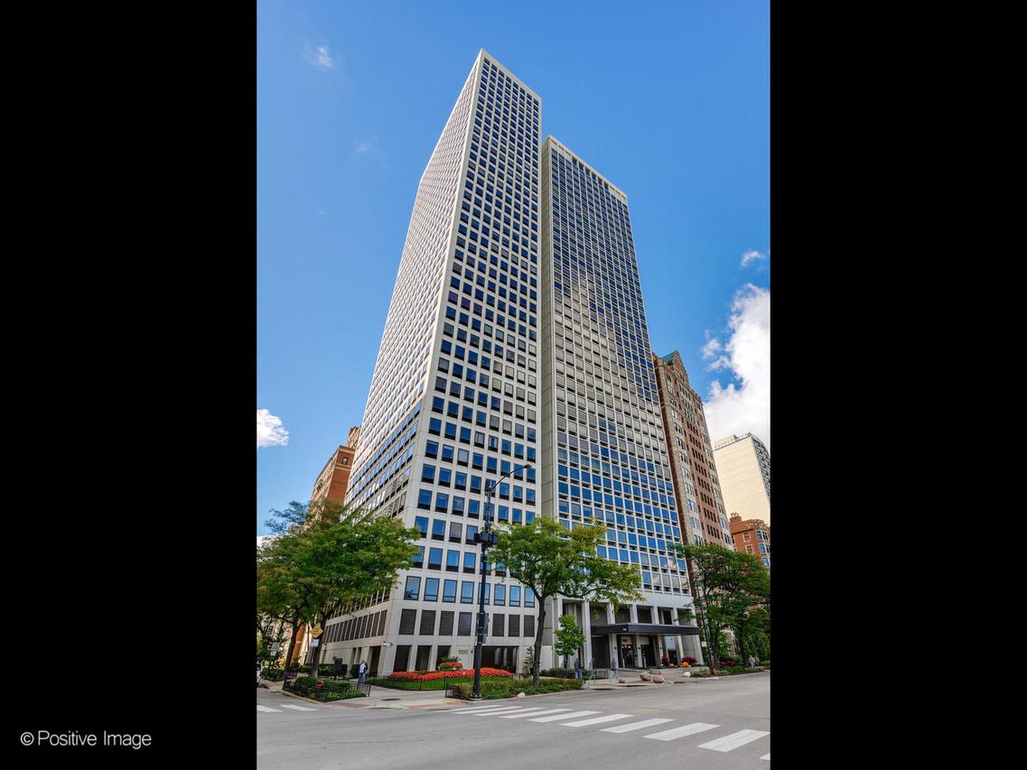 1100 N Lake Shore Dr. #40B, Chicago, IL 60611